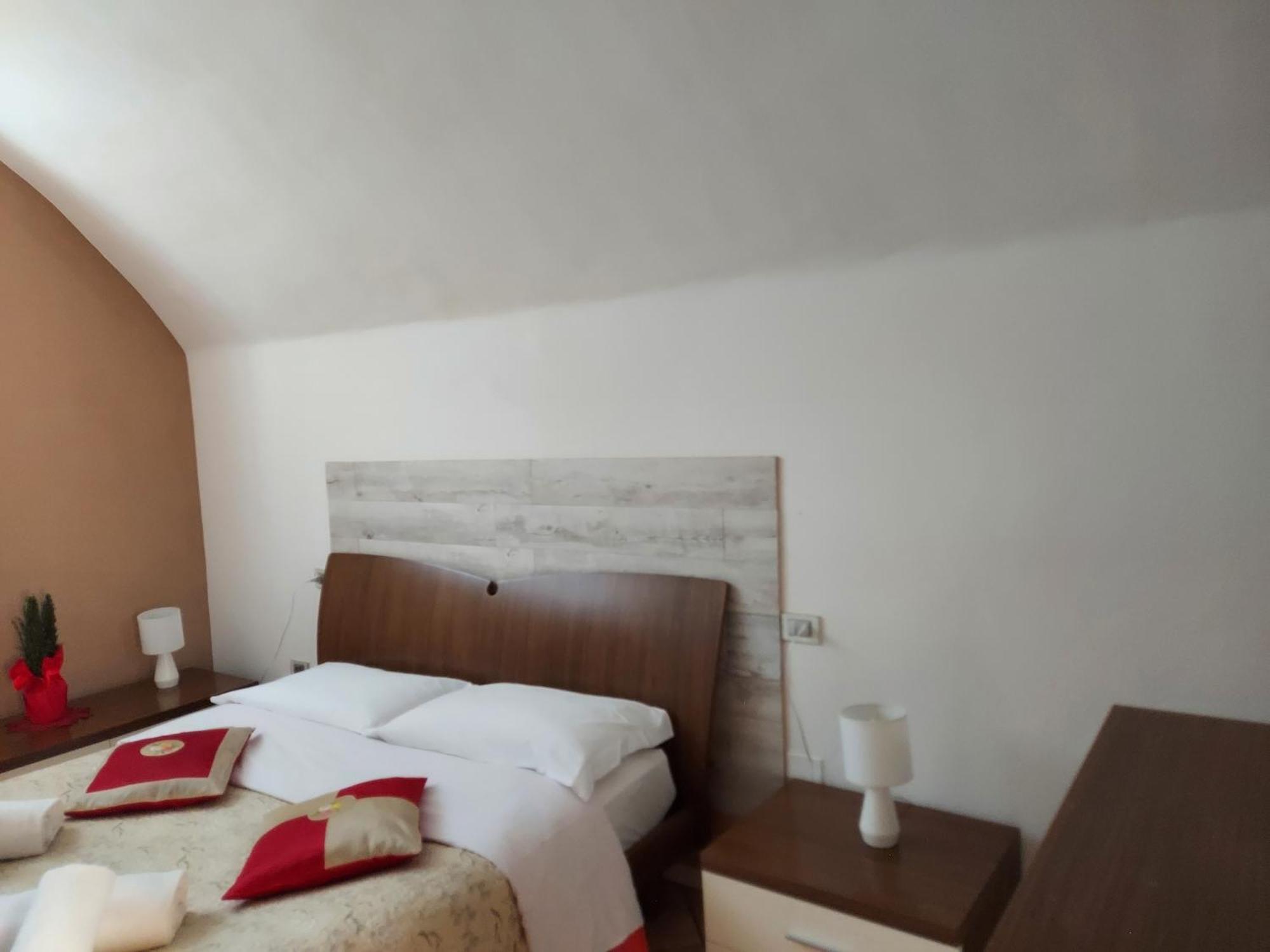 Apartamento borgo vecchio *DREAM* Lonato del Garda Exterior foto